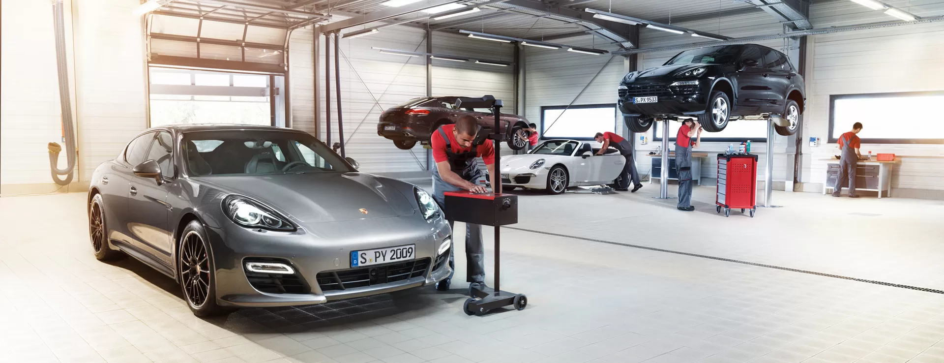 Porsche AG поддержит клиентов с истекающим сроком гарантии.