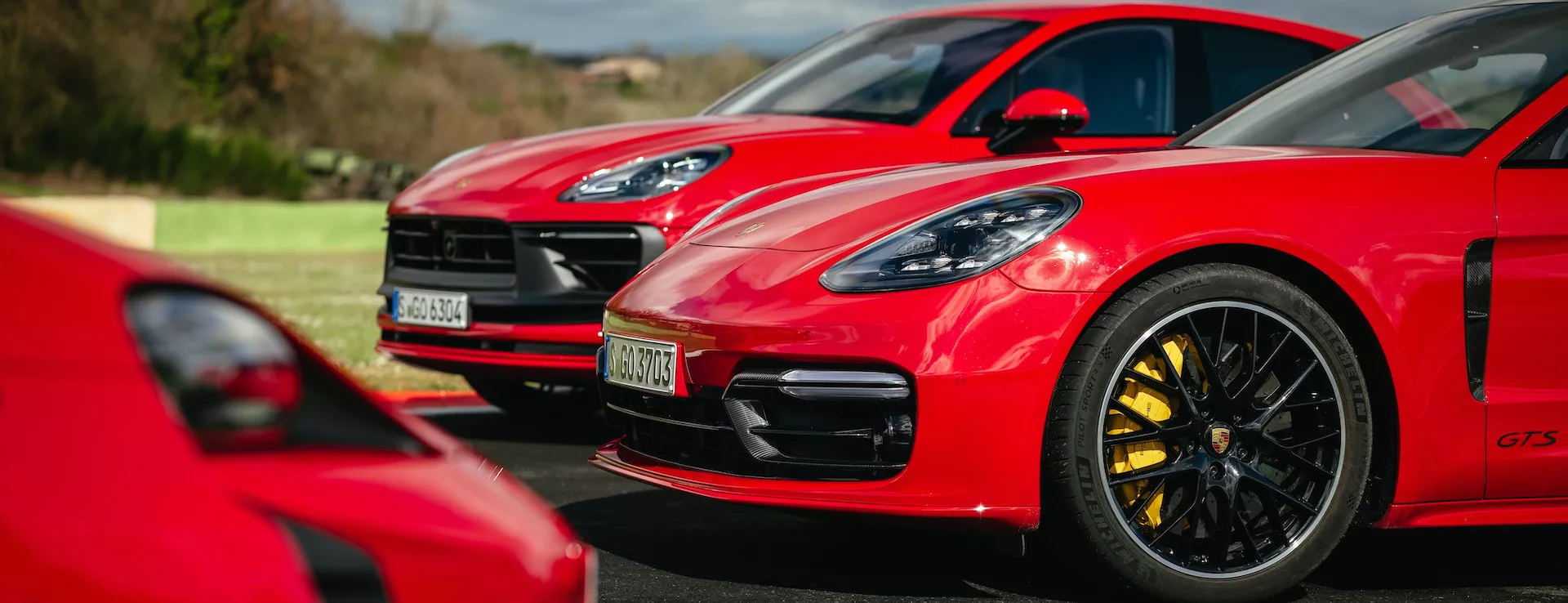 НОВЫЕ PORSCHE В НАЛИЧИИ.