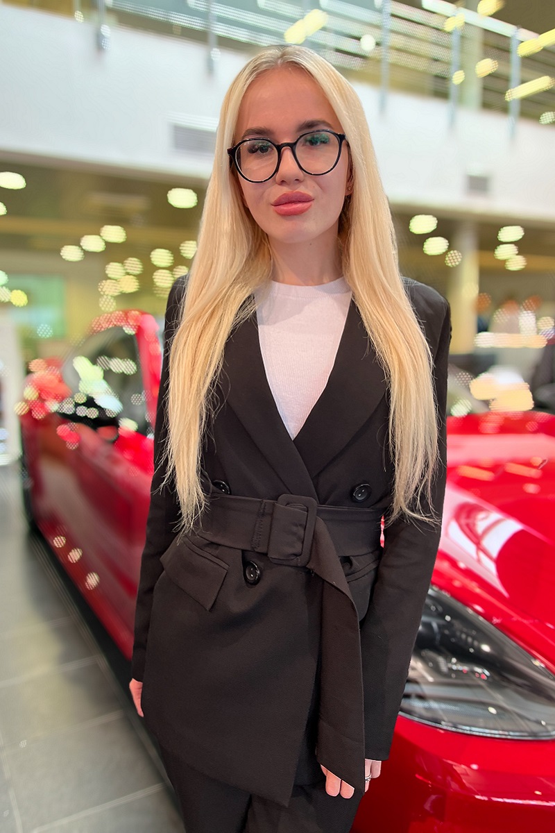 Самсонова Полина
